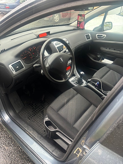 Peugeot 307 5 of 6