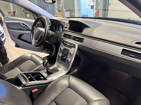 Volvo V70 9 of 11