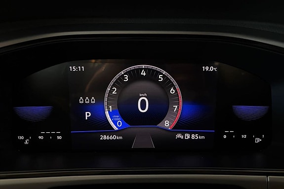 Volkswagen T-Roc 14 of 21