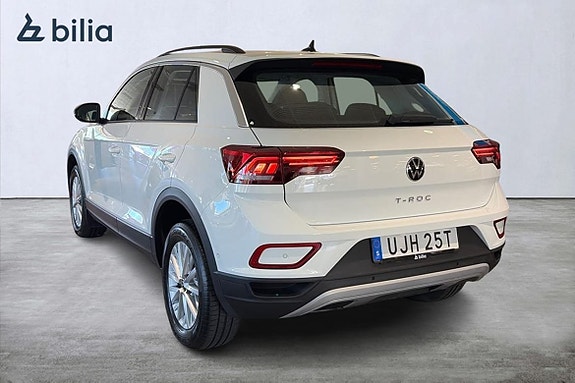 Volkswagen T-Roc 7 of 21