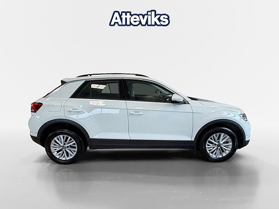 Volkswagen T-Roc 2 of 15