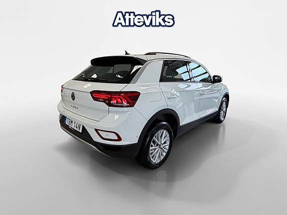 Volkswagen T-Roc 3 of 15