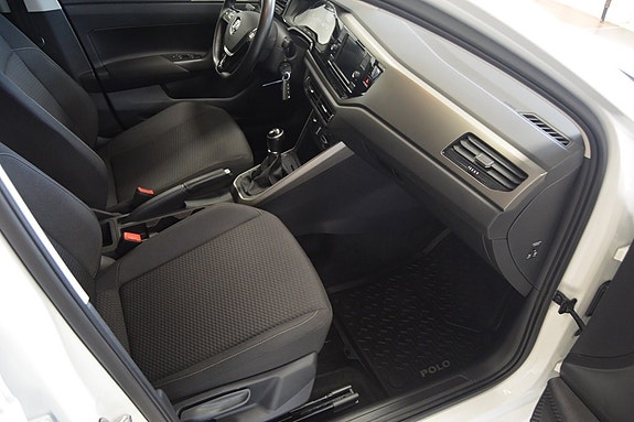 Volkswagen Polo 11 of 14