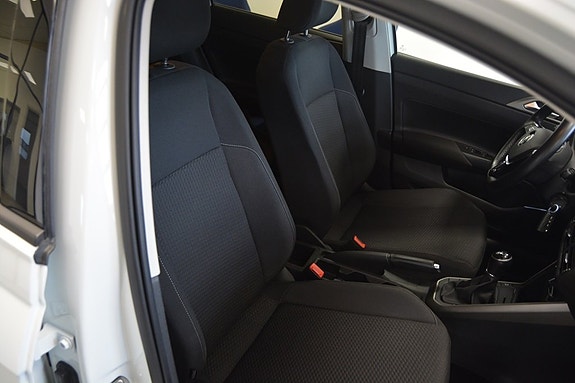Volkswagen Polo 12 of 14