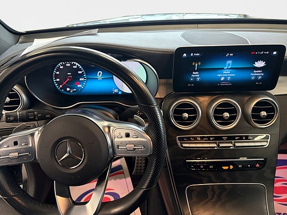 Mercedes-Benz GLC300 de 10 of 15