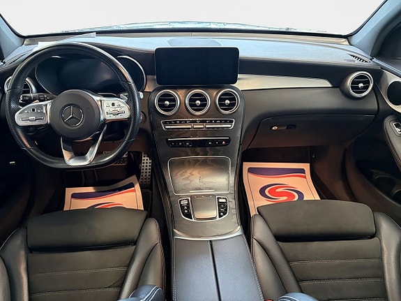 Mercedes-Benz GLC300 de 11 of 15