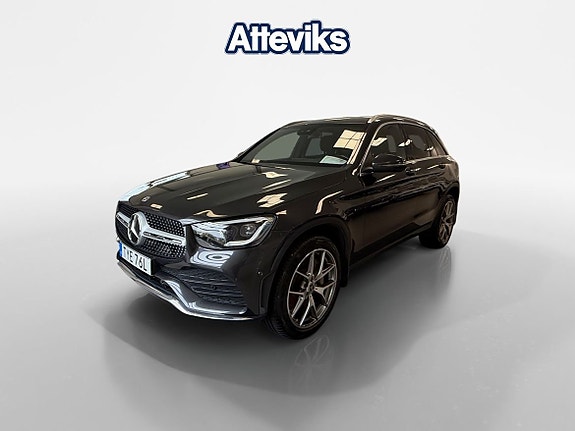Mercedes-Benz GLC300 de 7 of 15