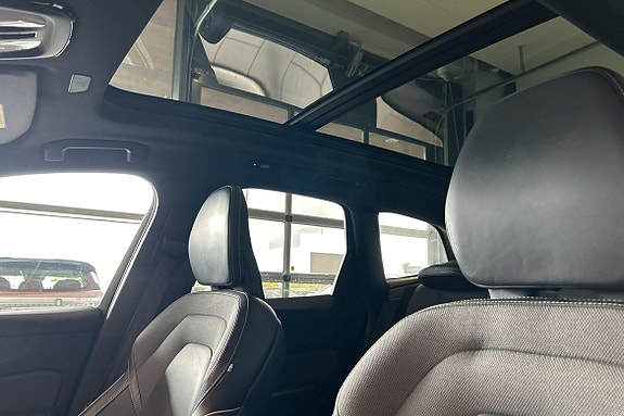 Volvo XC60 27 of 27