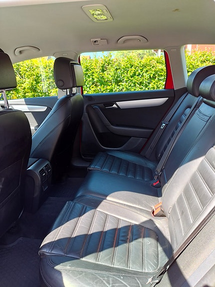 Volkswagen Passat Alltrack 6 of 6