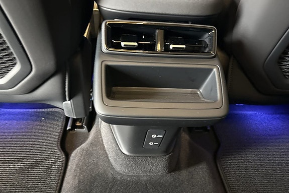 Polestar 4 19 of 27