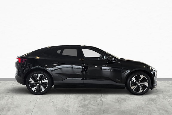 Polestar 4 3 of 27