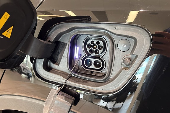 Volvo XC40 15 of 26
