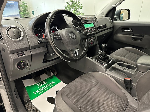 Volkswagen Amarok 10 of 26