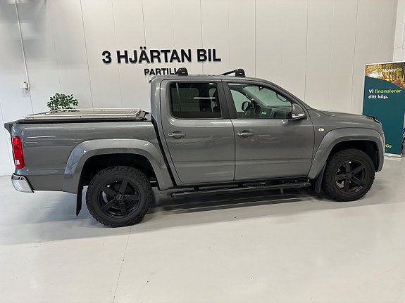 Volkswagen Amarok 8 of 26