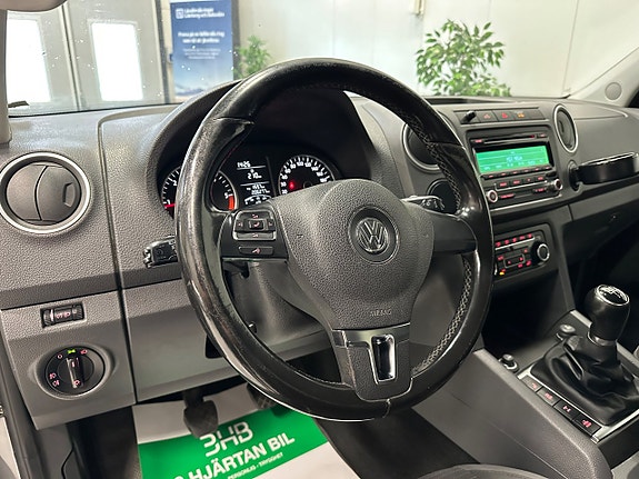 Volkswagen Amarok 11 of 26