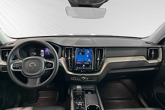 Volvo XC60 9 of 26
