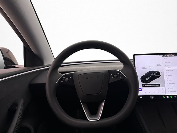 Tesla Model 3 15 of 30