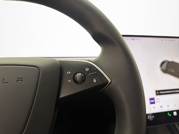 Tesla Model 3 16 of 30