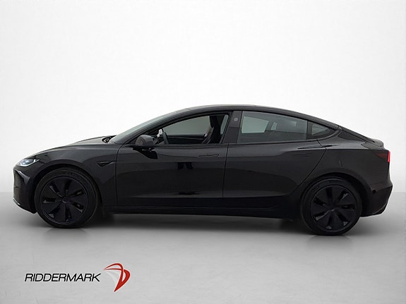 Tesla Model 3 5 of 30