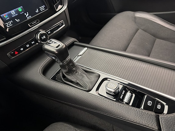 Volvo V90 24 of 30