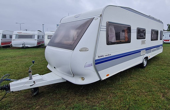 HOBBY 560 WLU EXCELLENT LÅNGBÄDD OCH TOA BAK. 3 of 12