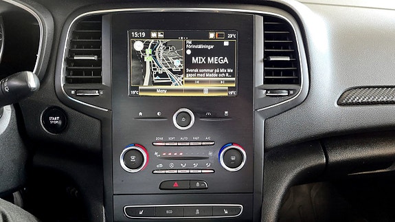 Renault Megane 10 of 12