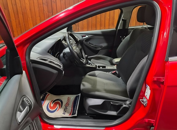 Ford Focus 7 of 15