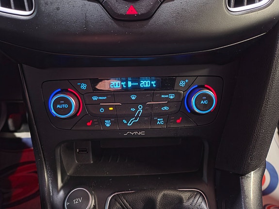 Ford Focus 12 of 15