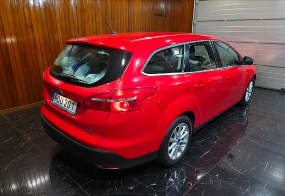 Ford Focus 4 of 15