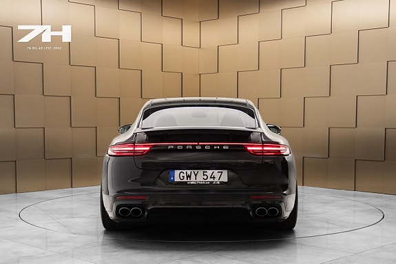 Porsche Panamera 4 4 of 24