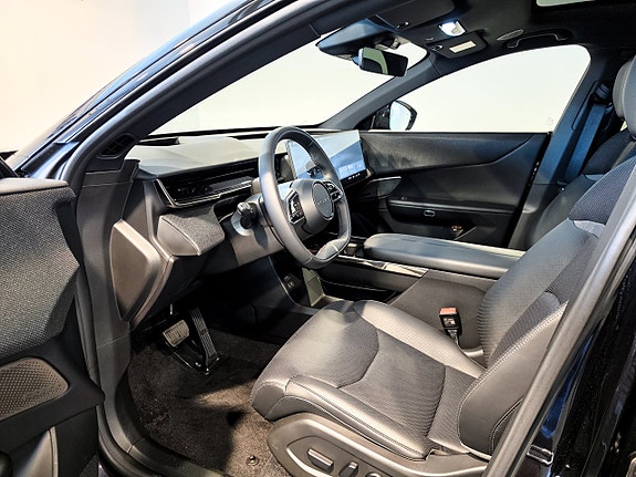 Mazda CX-6e 26 of 30