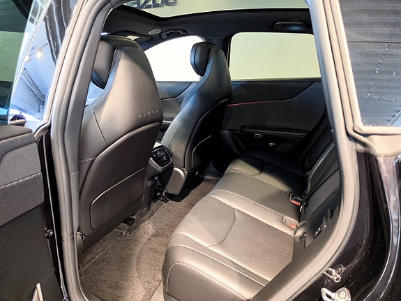 Mazda CX-6e 27 of 30