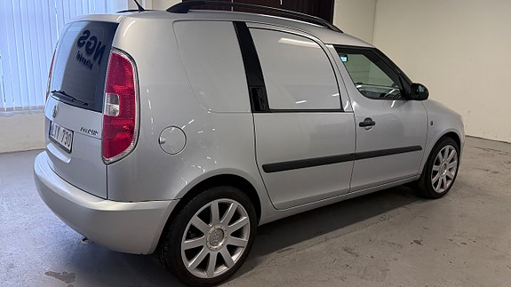 Skoda Škoda Roomster Praktik 1.6 TDI Manuell, 90hk, 2011 6 of 15