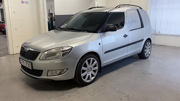 Skoda Škoda Roomster Praktik 1.6 TDI Manuell, 90hk, 2011 3 of 15