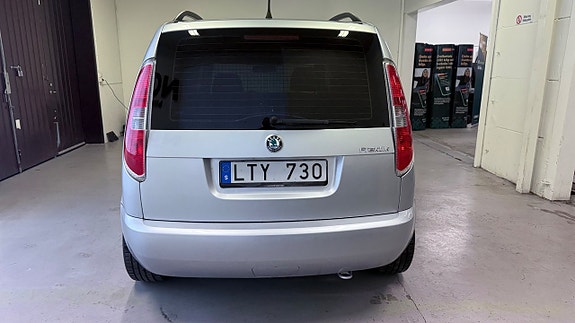 Skoda Škoda Roomster Praktik 1.6 TDI Manuell, 90hk, 2011 5 of 15
