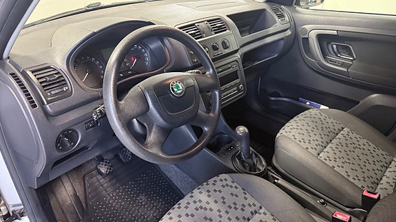 Skoda Škoda Roomster Praktik 1.6 TDI Manuell, 90hk, 2011 12 of 15