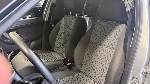 Skoda Škoda Roomster Praktik 1.6 TDI Manuell, 90hk, 2011 10 of 15