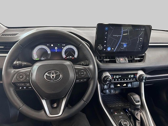 Toyota RAV4 9 of 14
