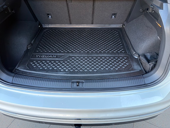 Volkswagen Tiguan 11 of 13
