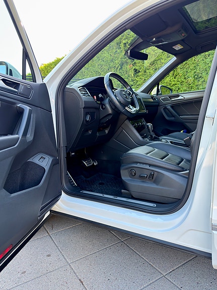 Volkswagen Tiguan 6 of 13