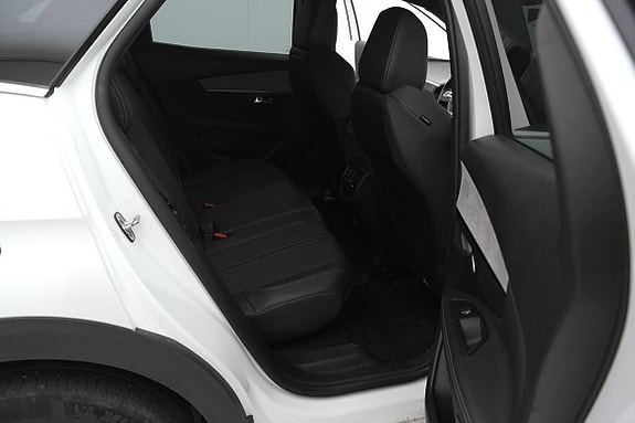 Peugeot 3008 19 of 23
