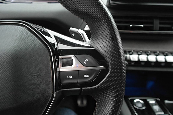 Peugeot 3008 12 of 23