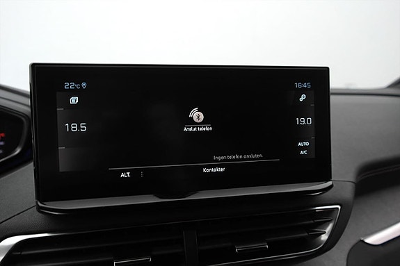 Peugeot 3008 16 of 23