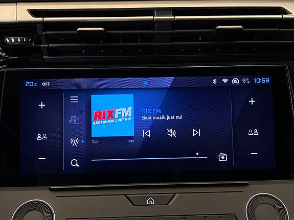 Peugeot 308 SW 15 of 30