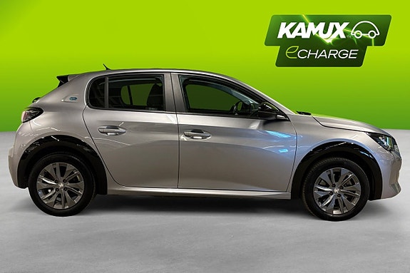 Peugeot e-208 2 of 21