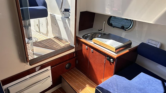 Aquador 23 WA, Mercruiser 5,0 MPI - 2005. HÖSTREA! 6 of 24