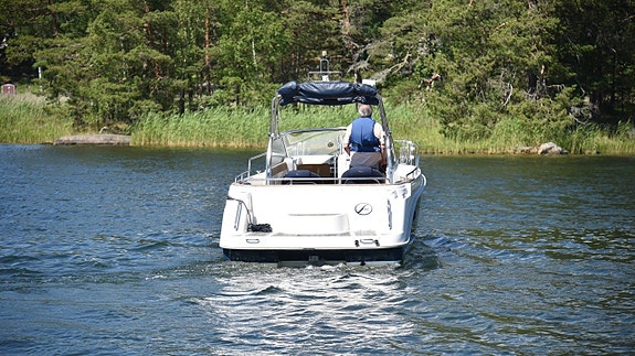 Aquador 23 WA, Mercruiser 5,0 MPI - 2005. HÖSTREA! 22 of 24