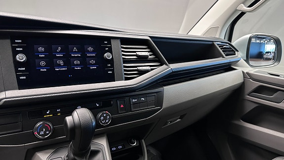 Volkswagen Transporter 9 of 23