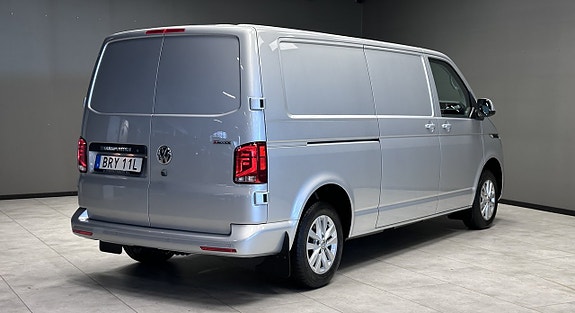 Volkswagen Transporter 19 of 23