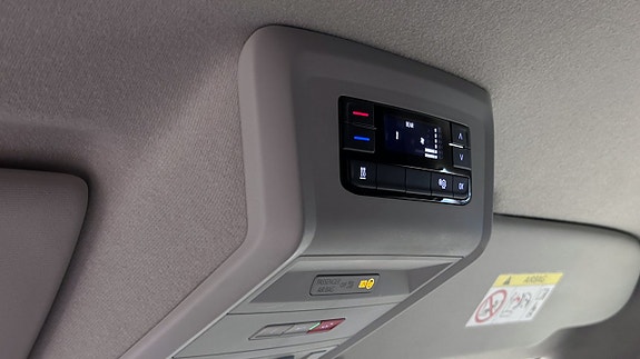 Volkswagen Transporter 13 of 23